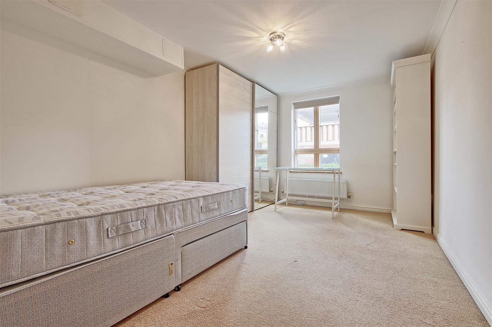 St Bartholomew's Ct, Cambridge